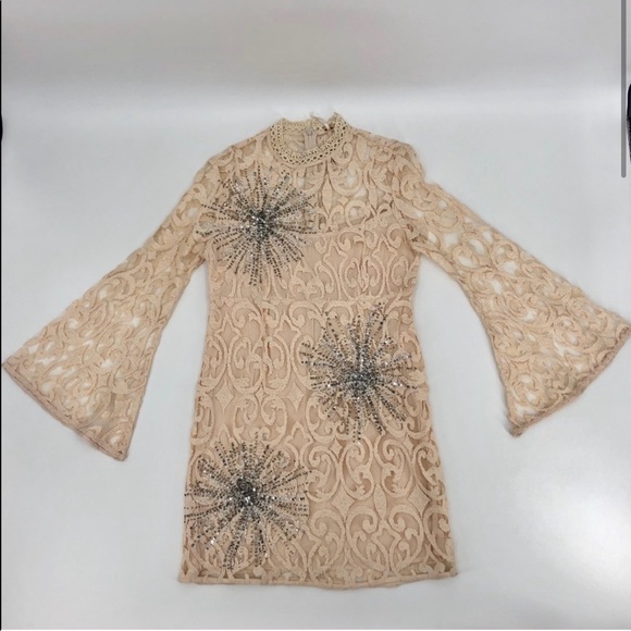 Beautiful Free People North Star bell-sleeve dress - Picture 3 of 8